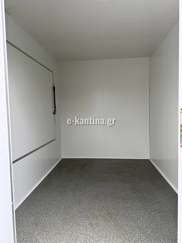 Food Trailer SMALL3520B — interior view